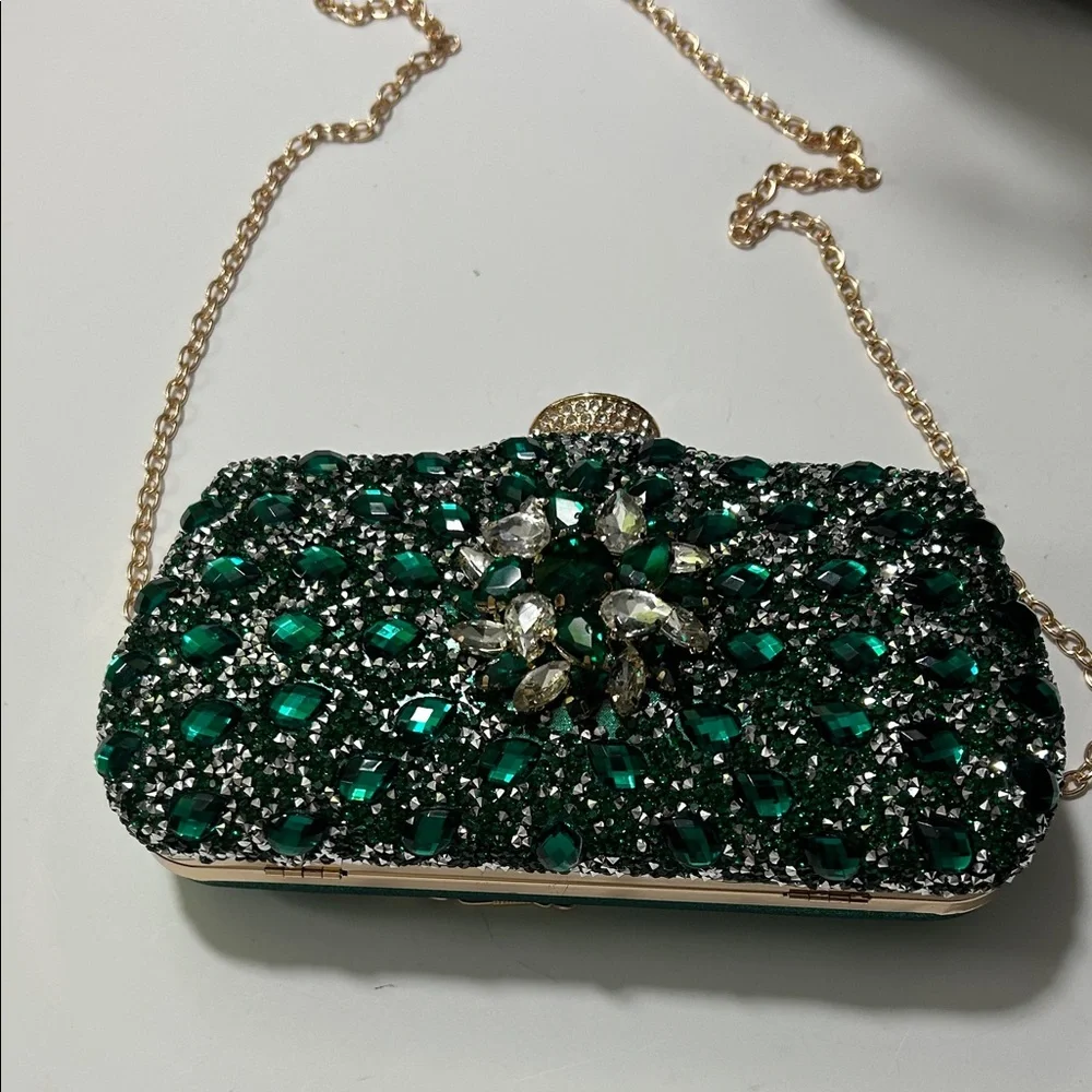 Emerald Crystal Evening Clutch with Gold Chain - Picture 12 of 16